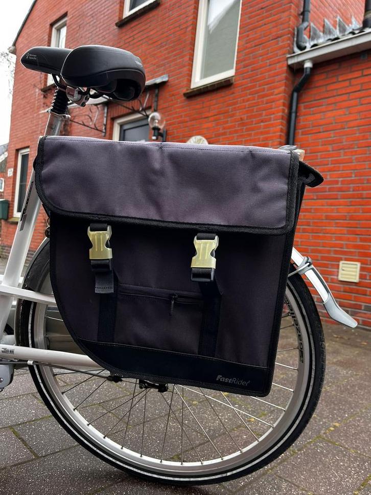 Fietstas, Fietsen en Brommers, Fietsaccessoires | Fietstassen, Zo goed als nieuw, Ophalen of Verzenden