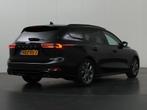 Ford Focus Wagon 1.0 EcoBoost Hybrid ST Line | Panoramadak |, Stof, Gebruikt, 1404 kg, Zwart