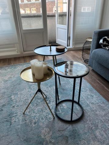 Salontafels beschikbaar voor biedingen