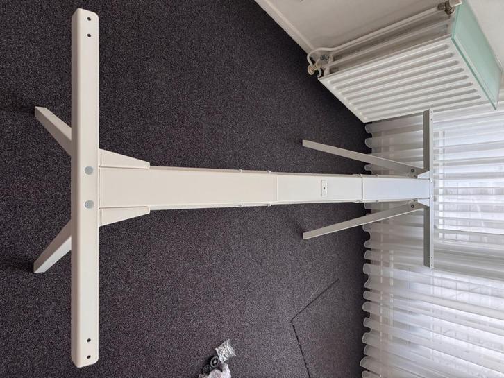 Ikea Trotten frame, wit, 120x70x75 cm (zonder tafelblad), Huis en Inrichting, Bureaus, Zo goed als nieuw, Bureau, Ophalen