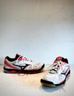 Saucony zaalsport schoenen wit roze 38,5 UK 5,5, Overige kleuren, Sportschoenen, Ophalen of Verzenden, Zo goed als nieuw