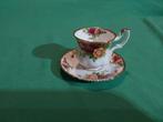 Royal Albert Old Country Roses Kop en Schotel, Antiek en Kunst, Antiek | Servies compleet, Ophalen of Verzenden