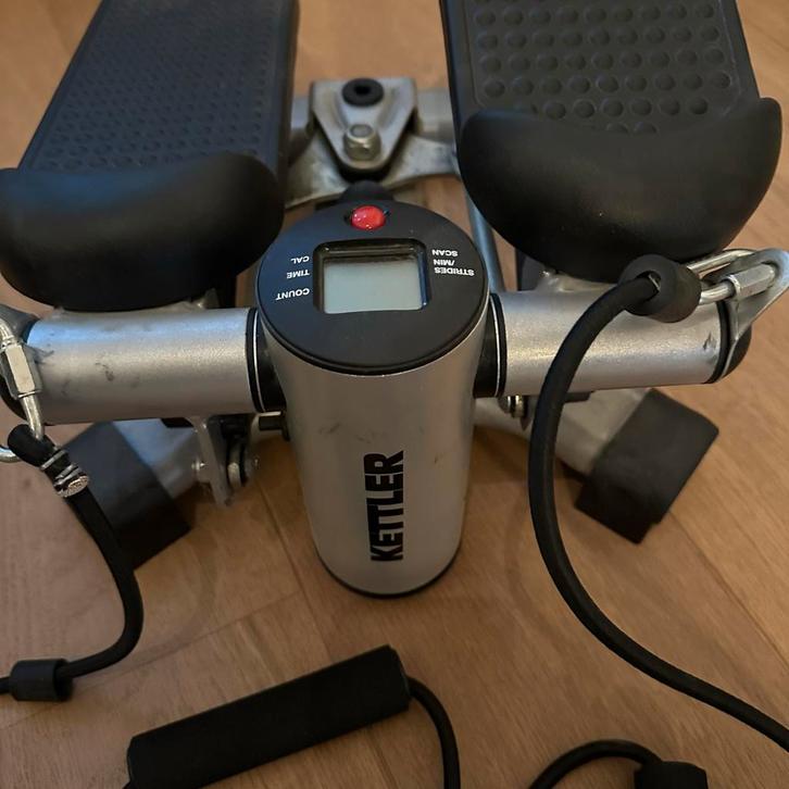 Kettler Mini Stepper met Display, Sport en Fitness, Fitnessapparatuur, Gebruikt, Stepapparaat, Benen, Metaal, Ophalen of Verzenden