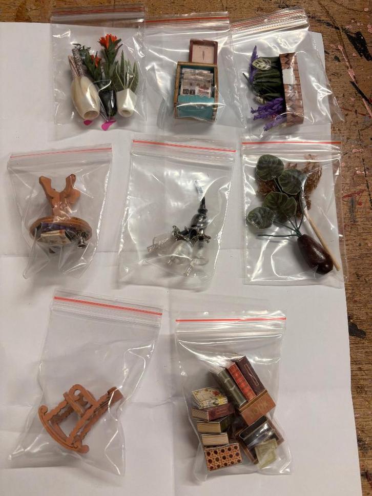 poppenhuis decoratie, Verzamelen, Poppenhuizen en Toebehoren, Zo goed als nieuw, Decoratie, Ophalen