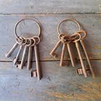 1x Brocante sleutelbos 5 sleutels aan ring 9-15cm *Etage3*, Gebruikt, ., Ophalen of Verzenden, .