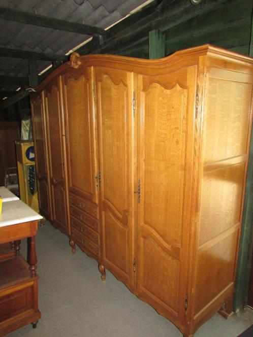 Barok eiken 5 deurs linnenkast kleerkast queen anne stijl, Antiek en Kunst, Curiosa en Brocante, Ophalen of Verzenden