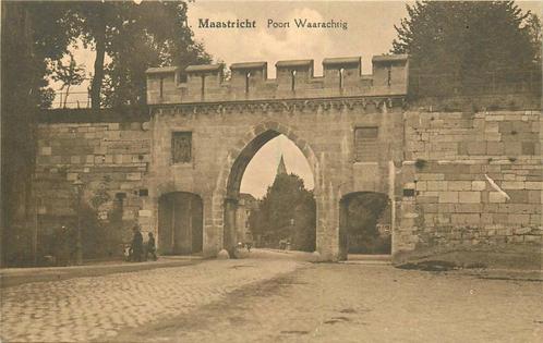 (388-492-017) Maastricht  Poort Waarachtig, Verzamelen, Ansichtkaarten | Nederland, Limburg, Verzenden