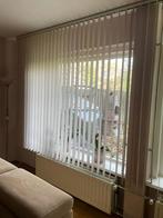 Beige verticale lamellen, Huis en Inrichting, Stoffering | Gordijnen en Lamellen, Ophalen, Gebruikt, 200 cm of meer, Wit