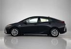 Toyota Prius 1.8 Plug-In Hybrid Executive Limited (bj 2020), Stof, Gebruikt, 4 cilinders, Met garantie (alle)