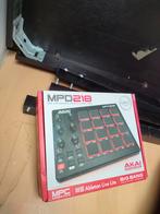 MPD218 midi controler, Muziek en Instrumenten, Ophalen, Zo goed als nieuw