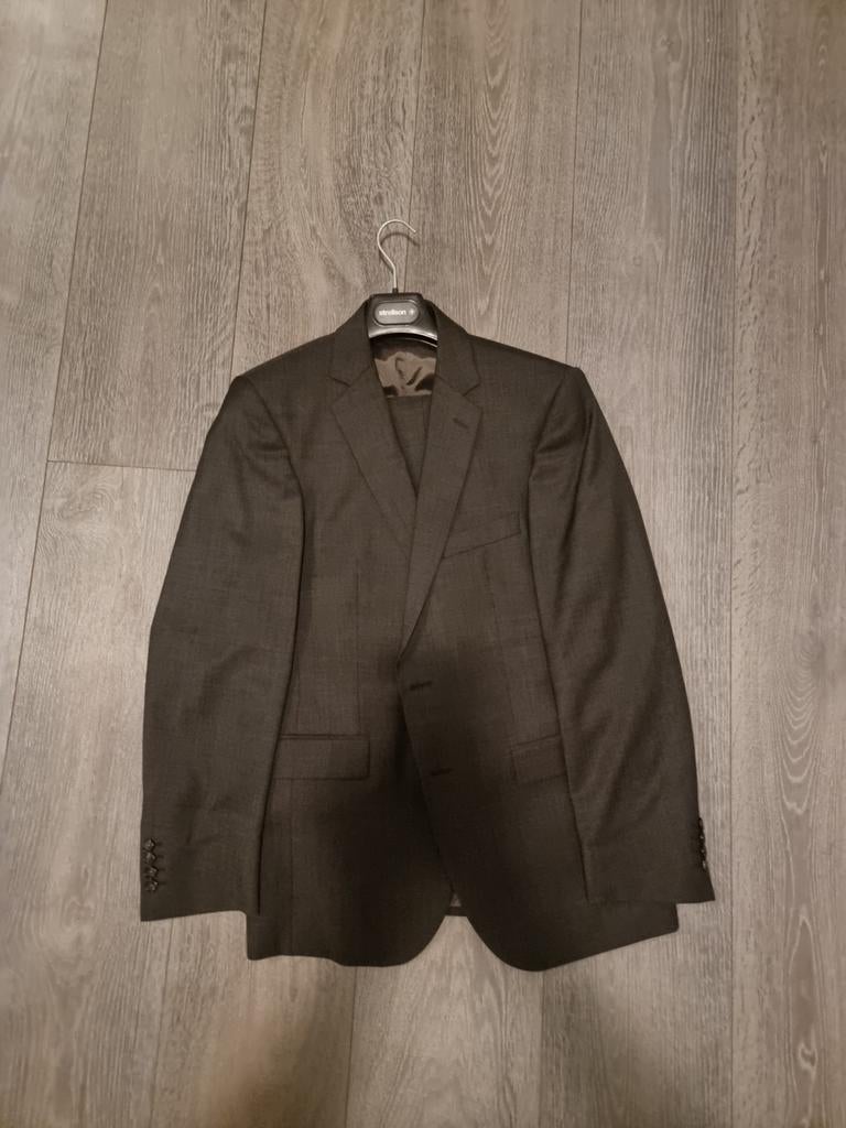 Strellson driedelig pak antraciet maat 48, Kleding | Heren, Kostuums en Colberts, Ophalen of Verzenden, Zo goed als nieuw, Maat 48/50 (M)