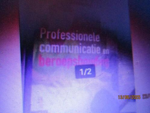 professionele communicatie en beroepshouding 9789031349531 #, Boeken, Studieboeken en Cursussen, Zo goed als nieuw, Alpha, Ophalen of Verzenden