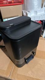 iRobot Roomba 105 dock en defecte stofzuiger, Witgoed en Apparatuur, Stofzuigers, Ophalen, Gebruikt, Reservoir, Robotstofzuiger