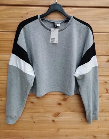 H&M sweatshirt mt. M beschikbaar voor biedingen