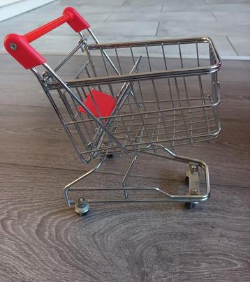 Winkelwagen beschikbaar voor biedingen