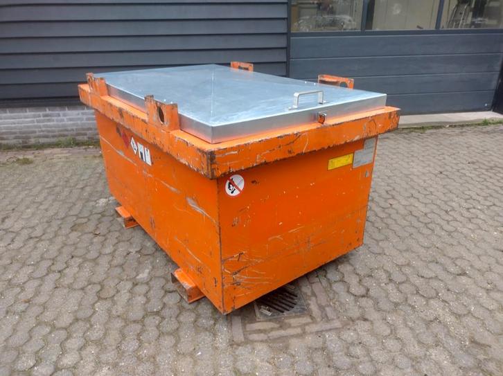 Steenbergen IBC, dieseltank opslagtank gekeurd 1000 liter, Zakelijke goederen, Machines en Bouw | Industrie en Techniek, Ophalen