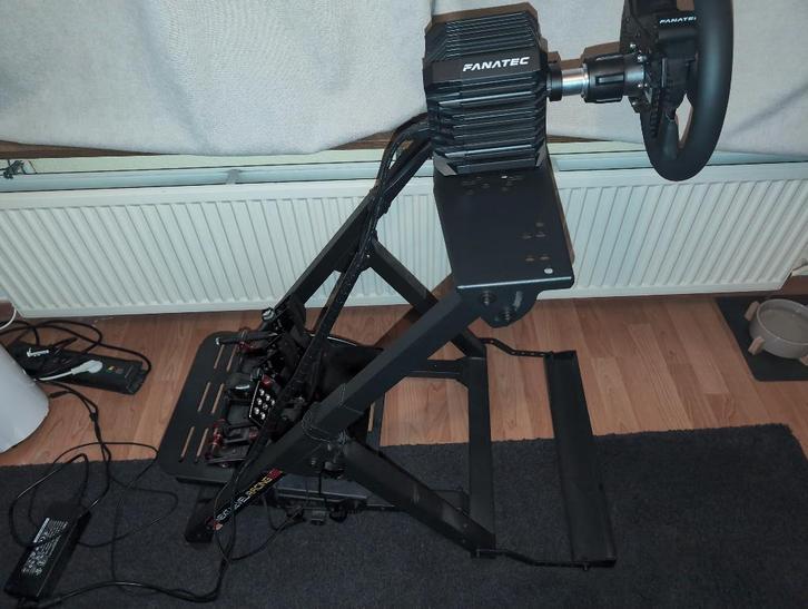 Fanatec CSL DD 8Nm + ClubSport V3 + NLR Wheel Stand, Computers en Software, Joysticks, Zo goed als nieuw, Ophalen