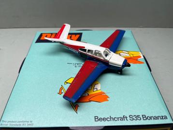 Dinky Toys nr. 710 Beechcraft S35 Bonanza OVP beschikbaar voor biedingen