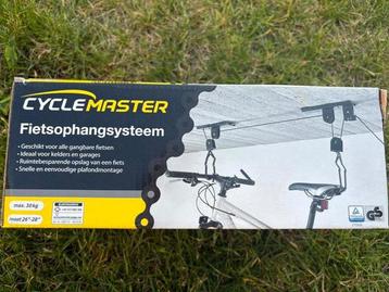Nieuw in doos CYCLE MASTER Fietsophangsysteem: max. 30 kilo. beschikbaar voor biedingen