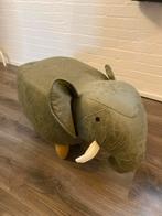 Leuke olifanten kruk voor de kinderkamer, Huis en Inrichting, Ophalen of Verzenden, Zo goed als nieuw, Overige vormen, Minder dan 50 cm