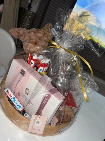 Luxe en leuke cadeaupakketten beschikbaar voor biedingen