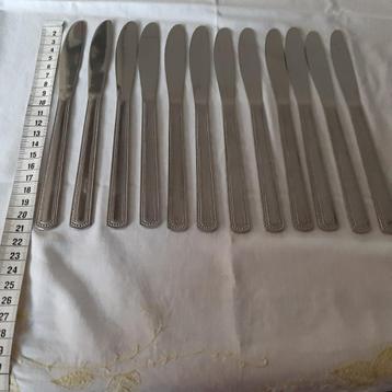 12 messen Stainlessteel beschikbaar voor biedingen