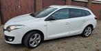 Renault- Mégane Estate 1.2 TCe Bose 85kW(116PK), Voorwielaandrijving, 65 €/maand, 4 cilinders, Wit