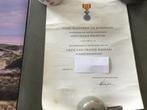 Orde van Oranje Nassau, Eremedaille zilver met oorkonde, Postzegels en Munten, Nederland, Ophalen of Verzenden, Zilver