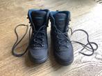 Lowa, maat 41 blauwe (half) hoge dames wandelschoenen, Ophalen, Zo goed als nieuw, Schoenen