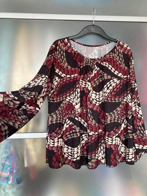Chic Abstract Top in Burgundy & Black, Kleding | Dames, Blouses en Tunieken, Nieuw, Maat 42/44 (L), Rood, Ophalen of Verzenden