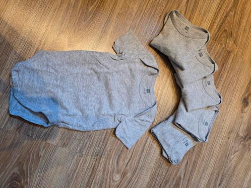 Rompers (maat 62/68) sokken, mutsjes en slofjes (maat 3-6M), Kinderen en Baby's, Babykleding | Maat 68, Zo goed als nieuw, Jongetje of Meisje