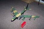 Monogram B-52 UASF bommenwerper, Ophalen, 1:72 tot 1:144, Revell, Zo goed als nieuw