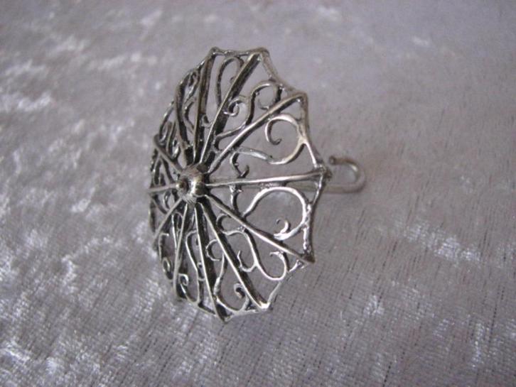 Mooie Zilveren Paraplu - Miniatuur - ook leuk bij pop te g, Antiek en Kunst, Antiek | Goud en Zilver, Zilver, Verzenden