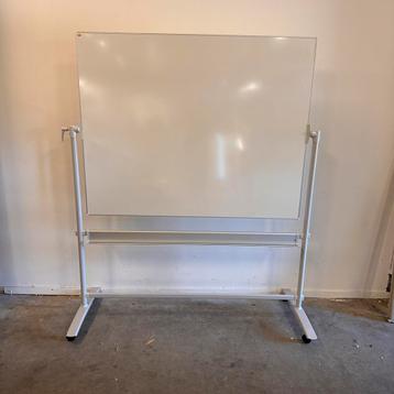 Mobiel Whiteboard beschikbaar voor biedingen