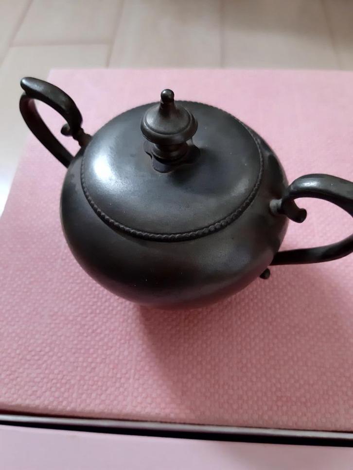 Suikerpot. Basse&fischer gesigneerd., Antiek en Kunst, Antiek | Tin, Ophalen of Verzenden