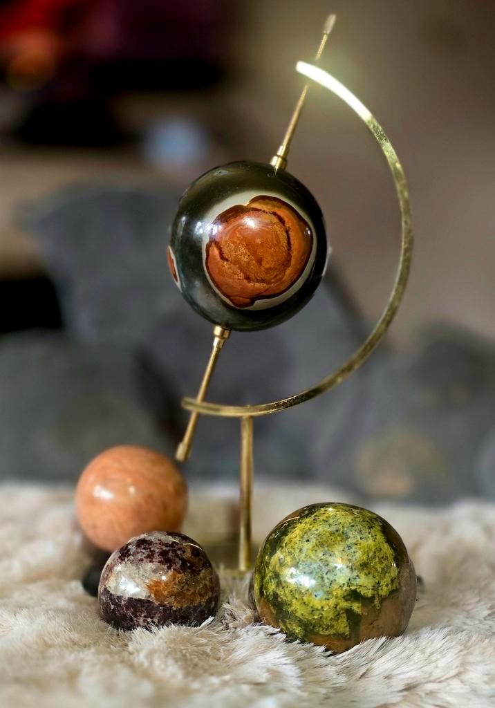 Edelstenen Bollen Set + Gouden Bolhouder, Huis en Inrichting, Woonaccessoires | Kandelaars en Kaarsen, Minder dan 25 cm, Overige materialen