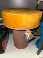 Nieuw ijzeren kruk met kussen, Ophalen of Verzenden, Zo goed als nieuw, Hout