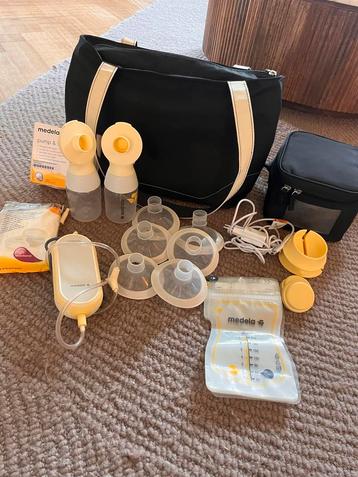 Medela Freestyle Flex Borstkolf + Accessoires beschikbaar voor biedingen
