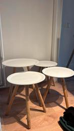 Bijzettafel wit - 1 tafel, Ophalen, Zo goed als nieuw, Rond, Minder dan 55 cm