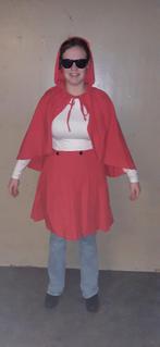 4 roodkapjes, Ophalen of Verzenden, Zo goed als nieuw, Carnaval, Kleding