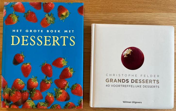 Twee boeken Grands Desserts, Boeken, Kookboeken, Ophalen of Verzenden