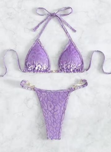Zwemkleding beschikbaar voor biedingen