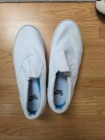 Witte Nike SB Slip-On Sneakers Maat 42.5, Kleding | Heren, Schoenen, Wit, Nike, Ophalen of Verzenden, Sneakers of Gympen