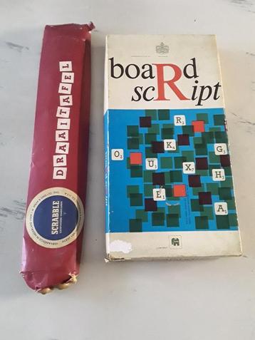 vintage scrabble + draaitafel. scrabble + draaitafel beschikbaar voor biedingen
