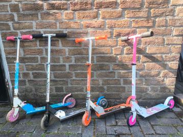 4 kindersteps beschikbaar voor biedingen