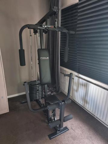 Krachtstation focus fitness beschikbaar voor biedingen