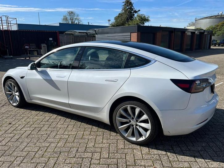 Tesla Model 3 2019 Long Range Parelmoer wit met trekhaak., Auto's, Tesla, Bedrijf, Model 3, 4x4, ABS, Achteruitrijcamera, Adaptive Cruise Control