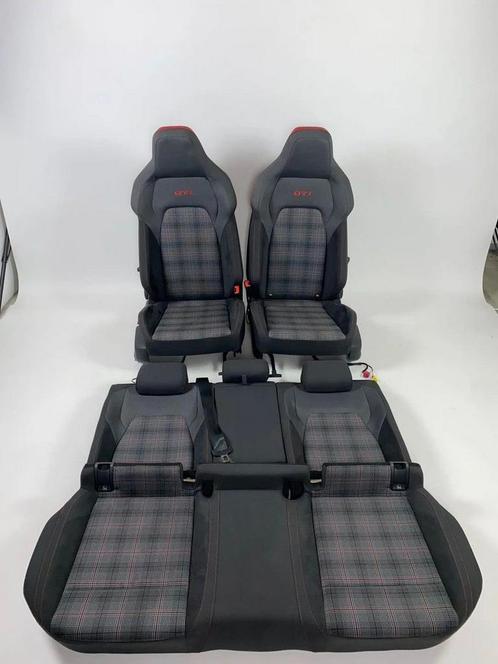 Interieur VW Golf 8 GTI Alcantara/Stof Grijs/Geruit Rood/Wit, Auto-onderdelen, Overige Auto-onderdelen, Gebruikt, Ophalen of Verzenden
