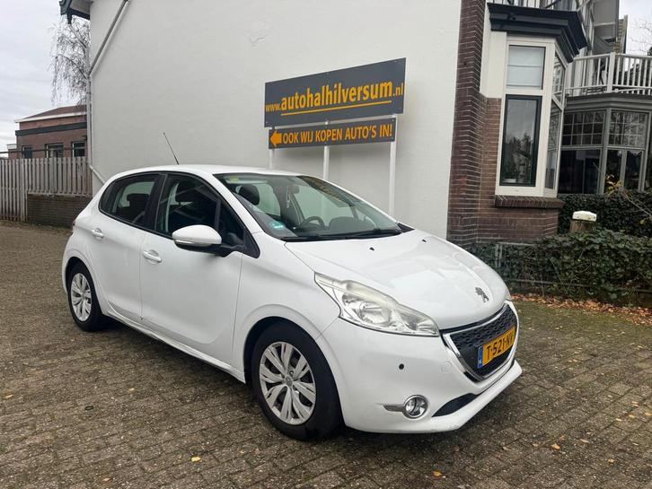 Peugeot 208 1.6 e-HDi Allure AUTOMAAT 5 DEURS, Auto's, Peugeot, Bedrijf, Te koop, ABS, Airbags, Airconditioning, Bluetooth, Boordcomputer
