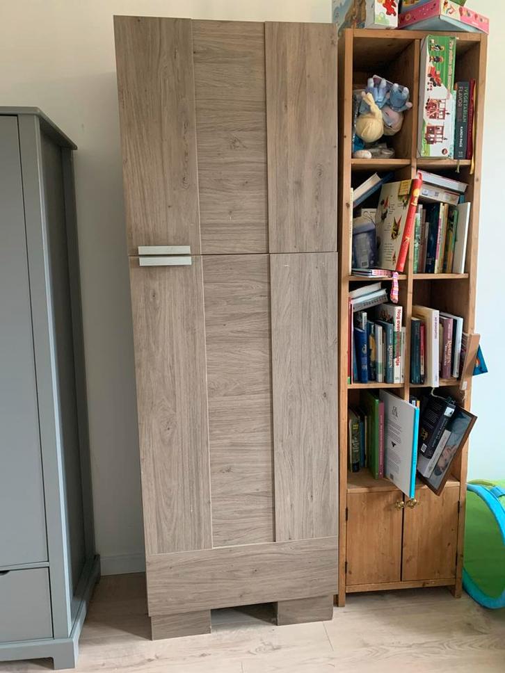 Grote Opbergkast - Veel Ruimte!, Huis en Inrichting, Kasten | Kledingkasten, Gebruikt, 150 tot 200 cm, 50 tot 100 cm, 25 tot 50 cm